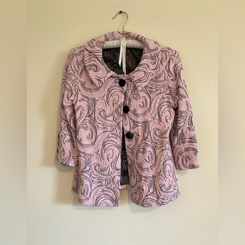 Pink and Black Blazer with 3/4-Length Sleeves